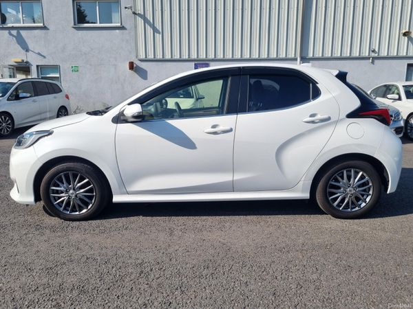 2020 Toyota Yaris Hybrid Petrol – High Spec 396892537