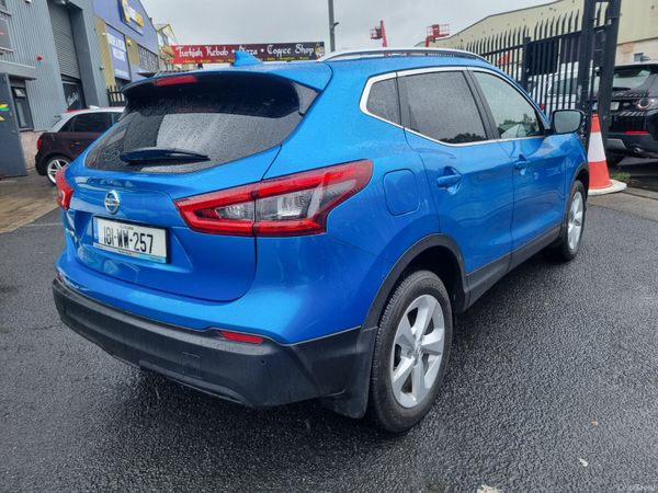 Nissan Qashqai 2018 Panoramic 396896929