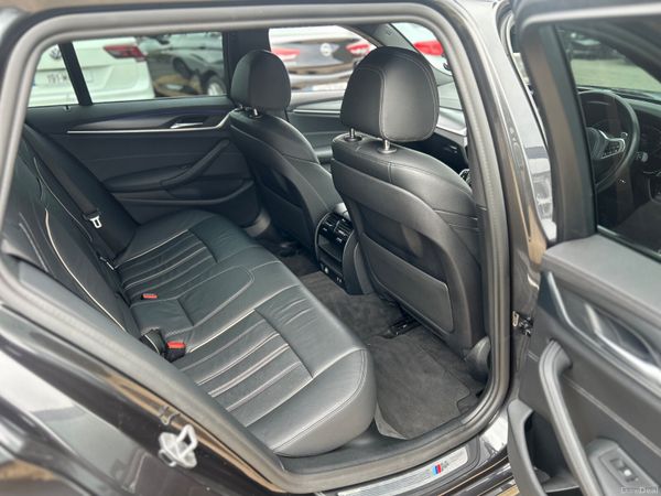 BMW 520 MSPORT TOURER 396812085