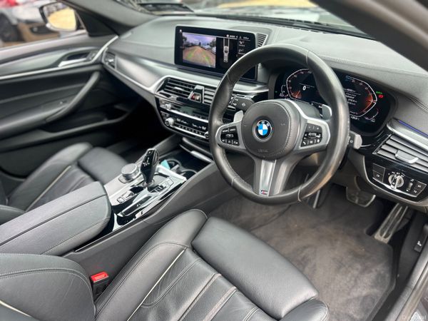 BMW 520 MSPORT TOURER 396812087