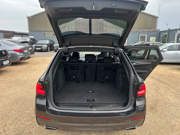 BMW 520 MSPORT TOURER 396812093