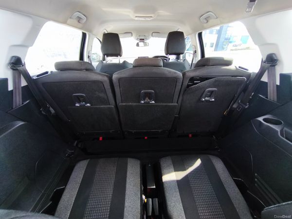 Peugeot 5008 2019 1.5 BlueHDi 130bhp Active, 7 S 396823817