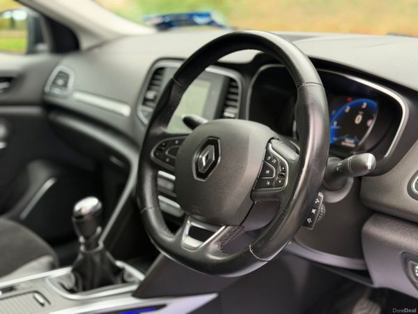 181 Renault Megane 1.5 dCi 110 DYNAMIQUE NAV 396829545