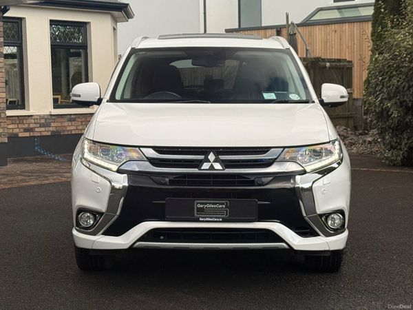 Excellent Condition 162 Mitsubishi Outlander PHEV! 396831871