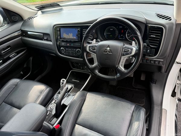 Excellent Condition 162 Mitsubishi Outlander PHEV! 396831915