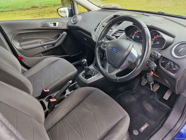 2015 Ford Fiesta Zetec 1.0 99,000 KM 396837547