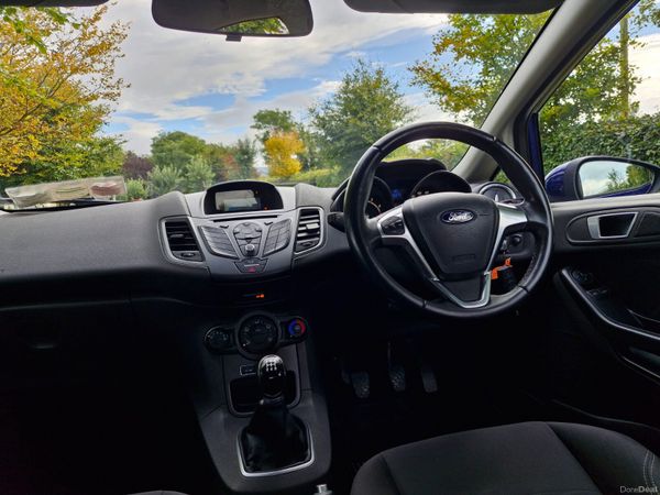 2015 Ford Fiesta Zetec 1.0 99,000 KM 396837783