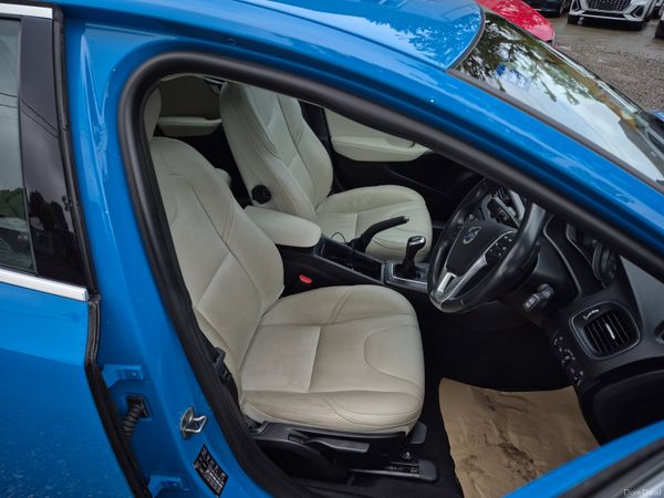 Volvo V40 2.0tdci 396946293