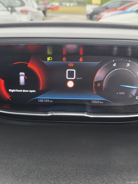 2022 PEUGEOT 5008 1.5d ALLURE 7 SEATER 396949249