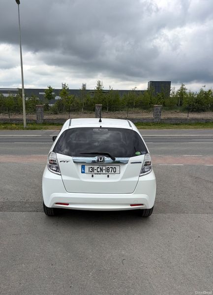 2013 Honda Fit (Jazz) 1.3 Hybrid Automatic 396967465