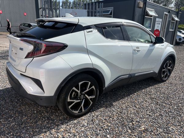 Toyota CHR Hybrid only 59kms 396972861