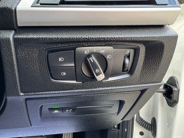 2015 BMW 1 Series 116i Automatic Low KM 396908091
