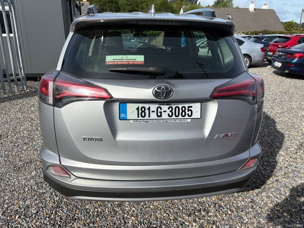 2018 Toyota RAV4 Luna sport 397040821