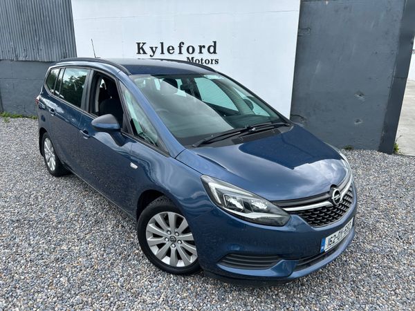 Opel Zafira 2016 (7 Seater ) 397055197