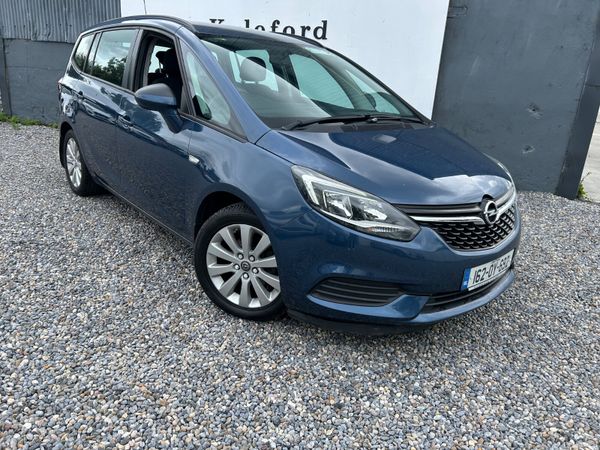 Opel Zafira 2016 (7 Seater ) 397055199