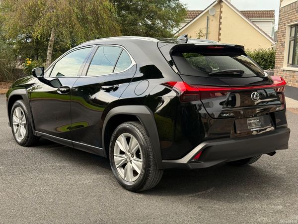 Immaculate 201 Lexus UX250h! 397061499