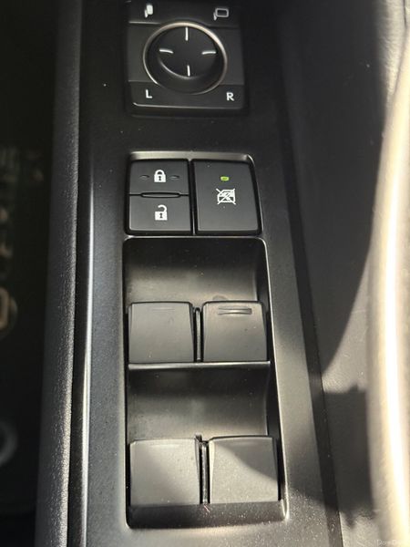 Immaculate 201 Lexus UX250h! 397063731