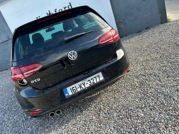 Volkswagen Golf 2016 397069187