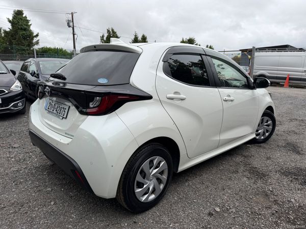 Toyota Yaris Automatic 397098279