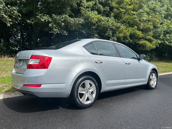 Skoda Octavia 2017 AUTOMATIC ( NCT 02/27) 397018551