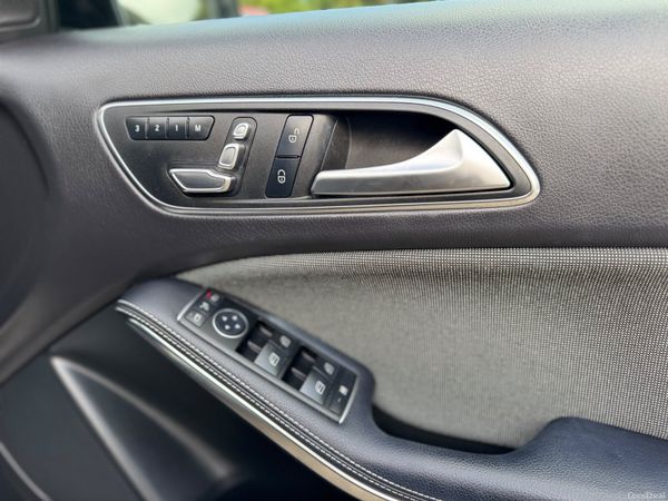 Mercedes A Class 1.6 Auto Sports 65,000kms 2017 397020349