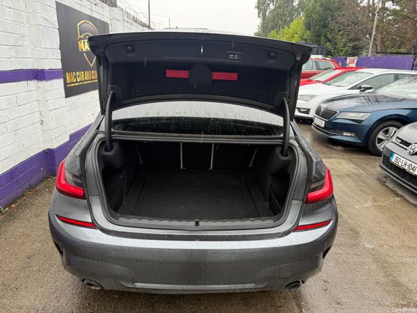 BMW 3-Series 2019 397020789