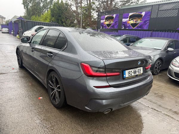 BMW 3-Series 2019 397020793