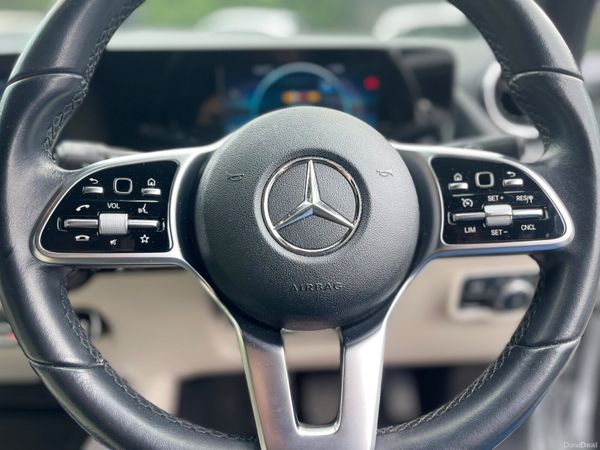 2020 (202) Mercedes-Benz GLA 200d Progressive Auto 397190611