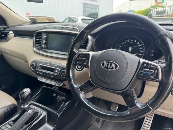 Kia Sorento 2019 platinum model  seater 397106435