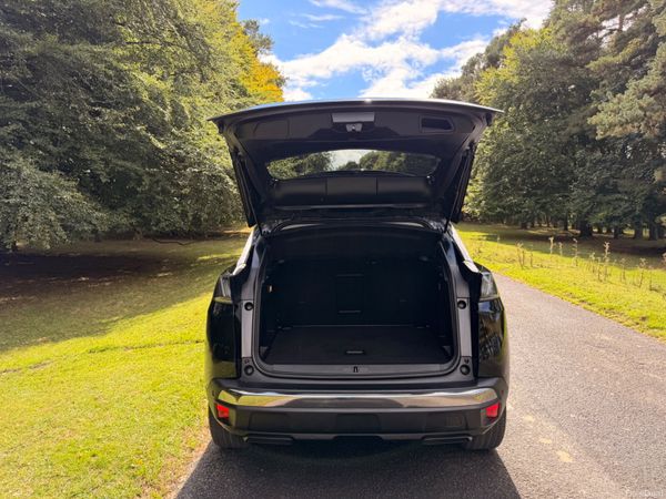 Peugeot 3008 2022 1.2 Allure Automatic 397256517