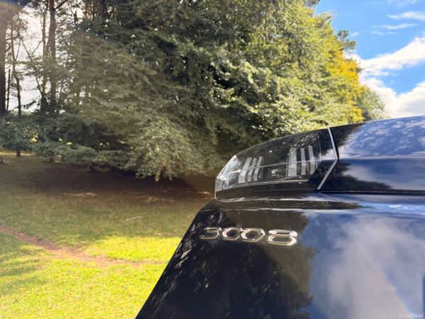 Peugeot 3008 2022 1.2 Allure Automatic 397256523