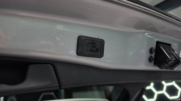 🔥 2019 Toyota RAV4 2.5 Hybrid Luna Automatic 397258499