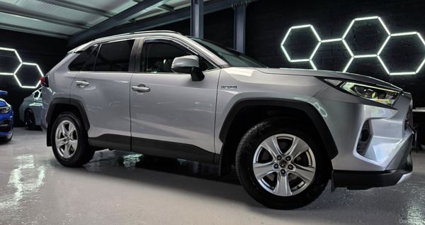 🔥 2019 Toyota RAV4 2.5 Hybrid Luna Automatic 397258409