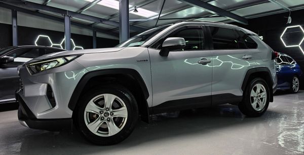 🔥 2019 Toyota RAV4 2.5 Hybrid Luna Automatic 397258577