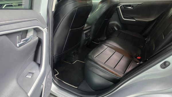 🔥 2019 Toyota RAV4 2.5 Hybrid Luna Automatic 397258617