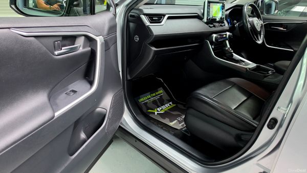 🔥 2019 Toyota RAV4 2.5 Hybrid Luna Automatic 397258619