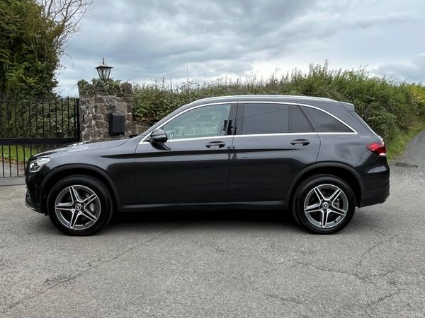 Mercedes-Benz GLC300d AMG Line Premium. NCT 03/28 397259989