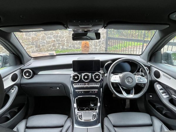 Mercedes-Benz GLC300d AMG Line Premium. NCT 03/28 397260039