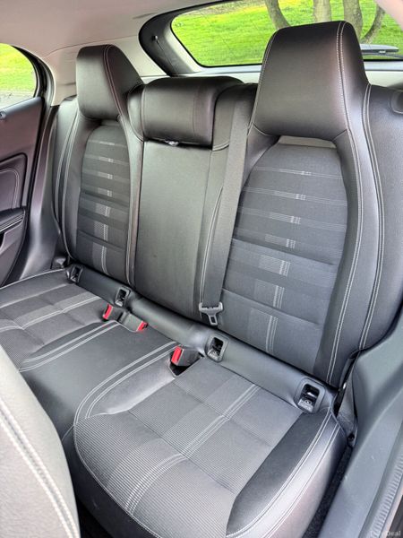 Mercedes-Benz GLA 1.6 Petrol AUTO Low Kms Tax&NCT 397270715