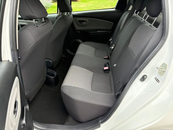 2015 Toyota Yaris 1.0 Luna 397273475