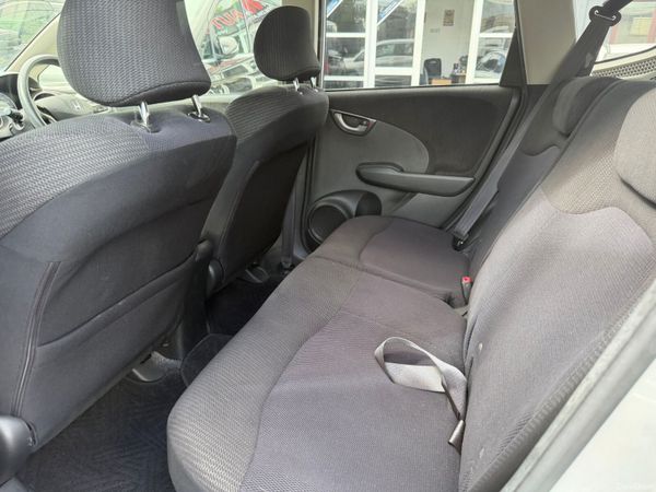 11 HONDA FIT 1.3 HYBRID 397283965
