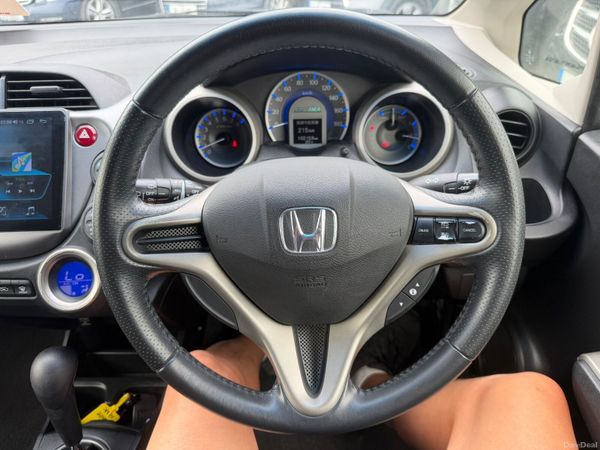 12 HONDA FIT 1.3 HYBRID 397284437