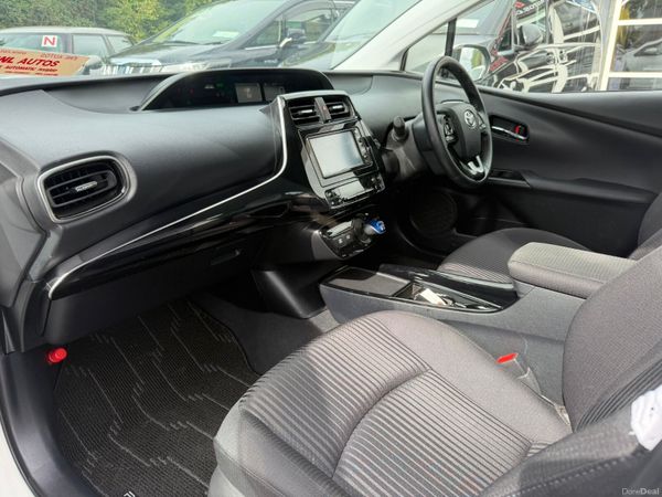 21 TOYOTA PRIUS TOP SPEC 397285111