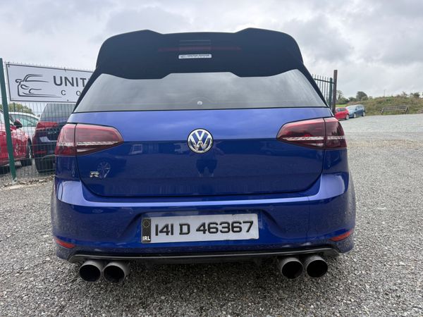 VW Golf R 397288325