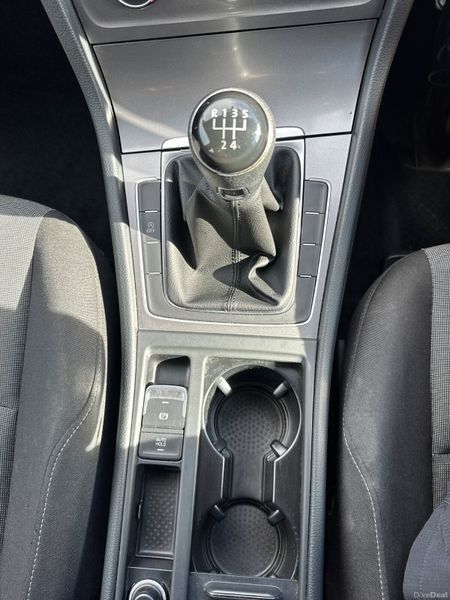 ✨Volkswagen Golf 2013 Very Low Mileage✨ 397228181