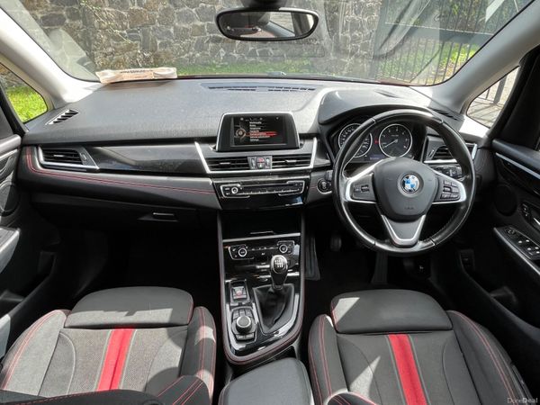 BMW 2-Series 218d SE. Low mileage 397345297