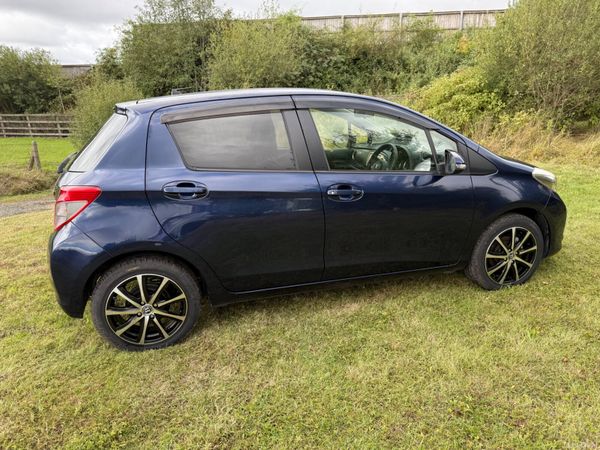 Toyota Vitz 2014. 1.0 L PETROL AUTOMATIC 397349989