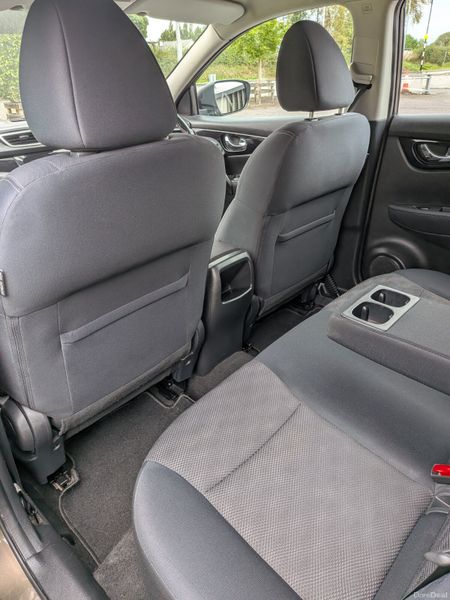 Nissan Qashqai 2015 LOW KMS /FULL SERVICE HISTORY 397356637