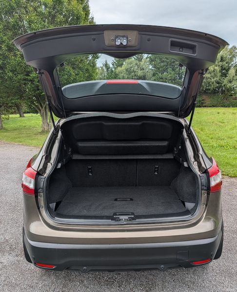 Nissan Qashqai 2015 LOW KMS /FULL SERVICE HISTORY 397356905