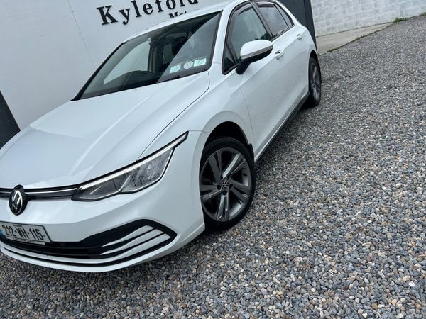 Volkswagen Golf 2021 397358891